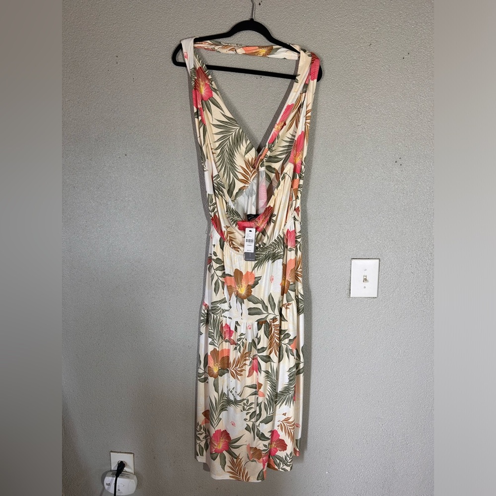 NWT Lane Bryant cross front halter maxi dress size 18/20 petite - Picture 3 of 8